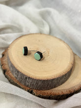 Cargar imagen en el visor de la galería, MINIPENDIENTES HEXÁGONO