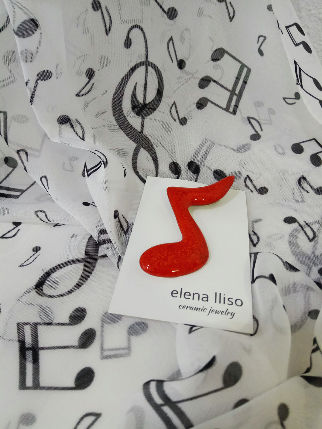 SET MÚSICA BROCHE+PAÑUELO